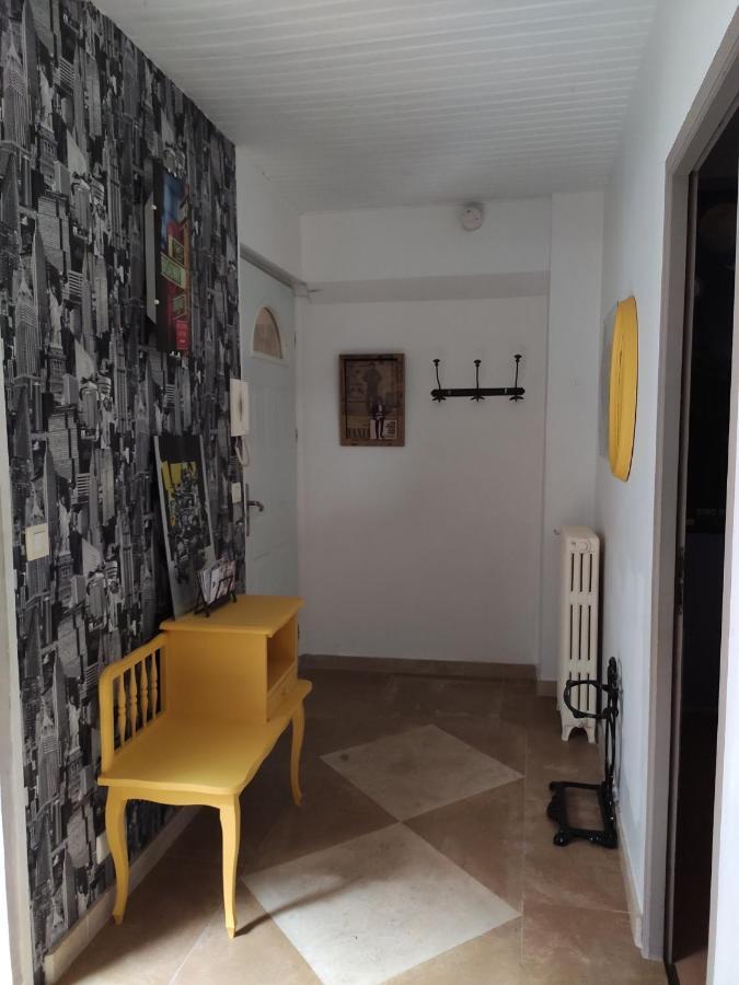 Apartmán Locn'Roll Semur-en-Auxois Exteriér fotografie